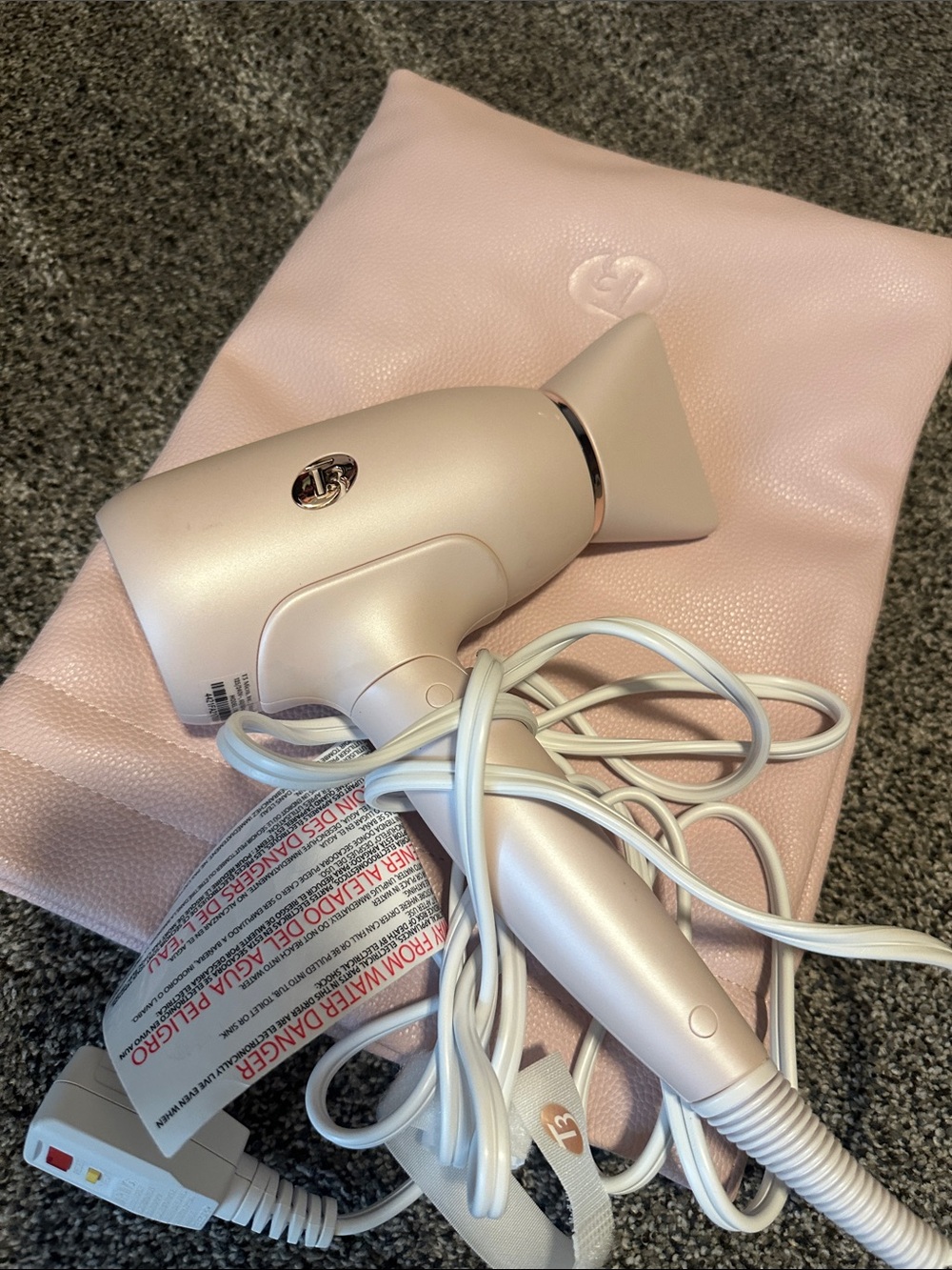 T3 Afar Pearl Pink Travel Hair Dryer with Concentrator Nozzle